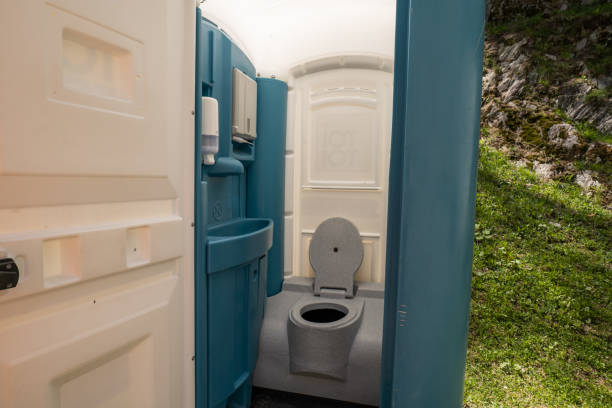 Porta potty rental for outdoor events in Denver, IA